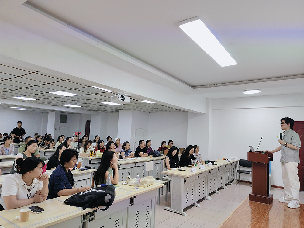 成都学心理咨询师怎么选机构？新手避坑干货，看完不迷茫