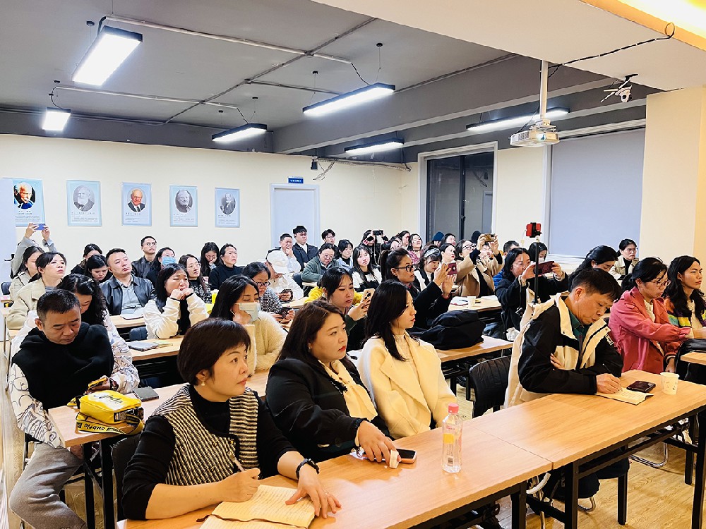 成都心理咨询师学习/报名/考证，选四川盟略线上+线下课程