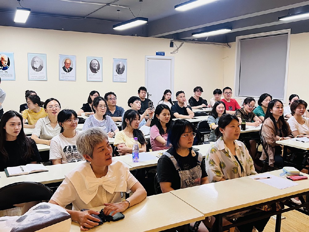 想正经学催眠技术，成为能解决实际问题的专业人士？